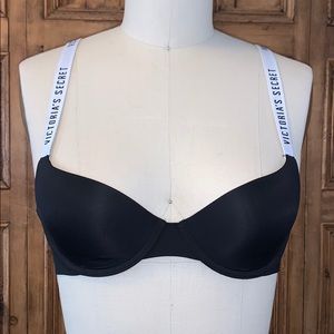 Victoria’s Secret lightly lined Demi bra